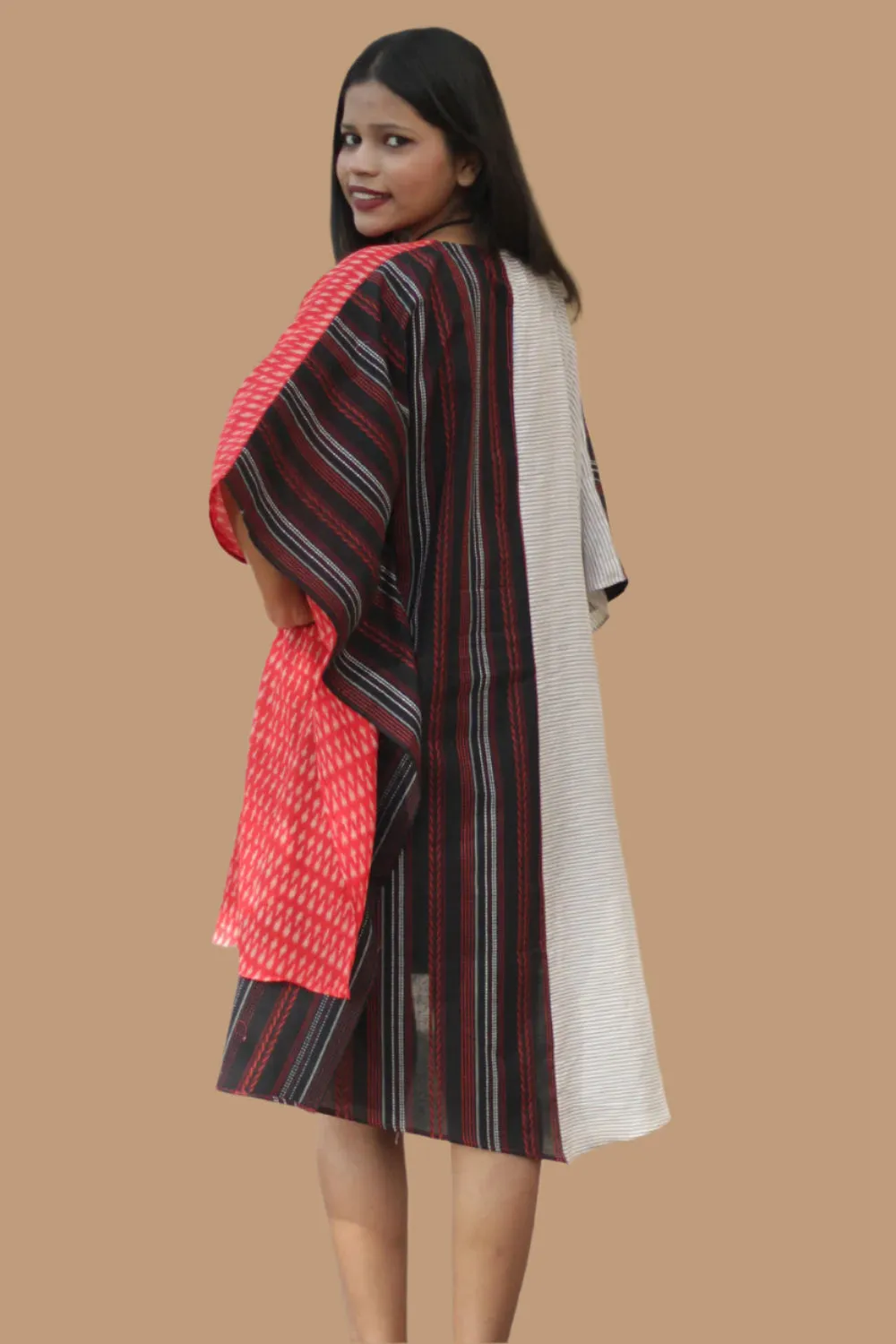 Aasmi | Hi-Lo Kaftan Dress  | Black & Red