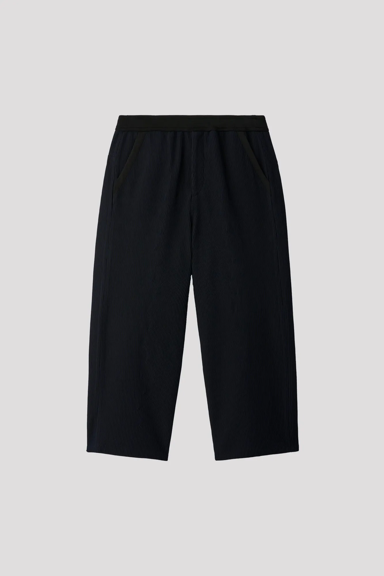 SOFT HYPHA STRAIGHT PANTS