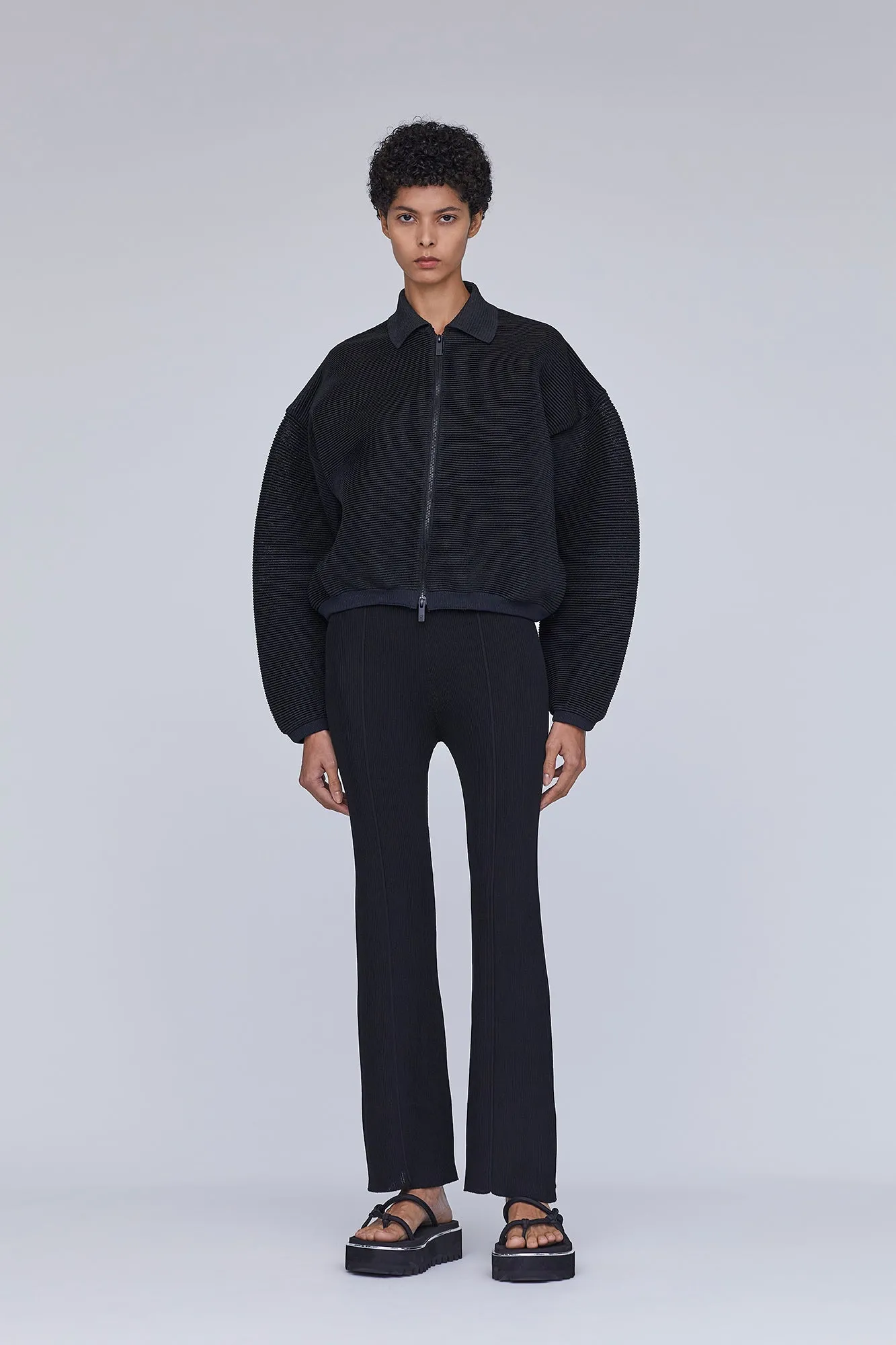 SOFT PORTRAIT TIGHT FLARE PANTS