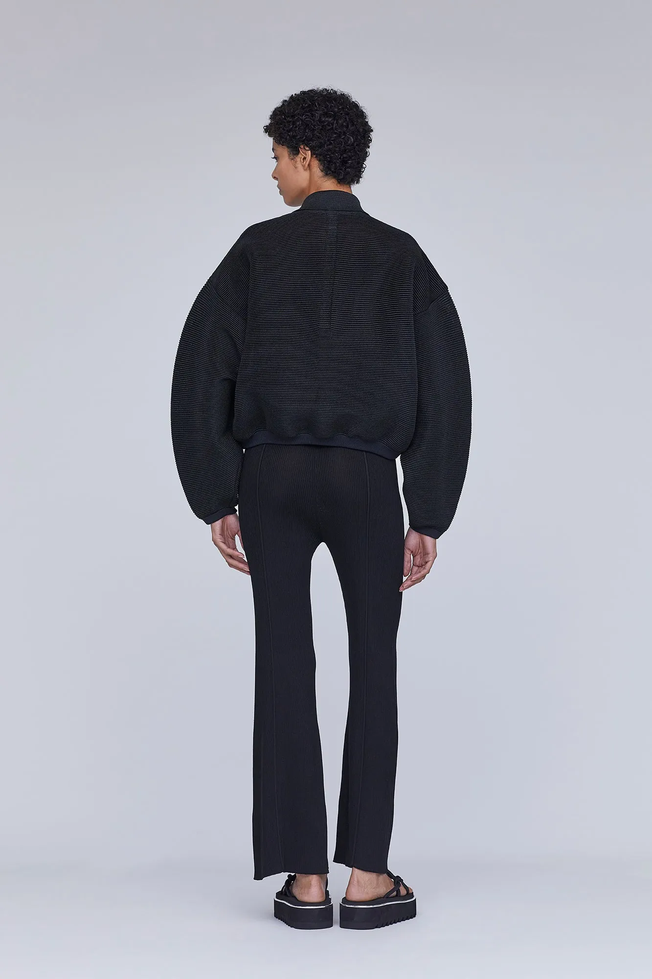 SOFT PORTRAIT TIGHT FLARE PANTS