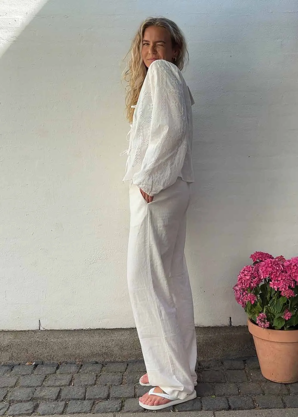 TulsiMD pants - Soft White